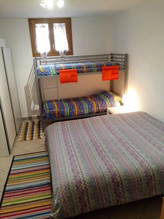 B&B Villa Claudia Ponte Tresa Bed & Breakfast Lavena Ponte Tresa