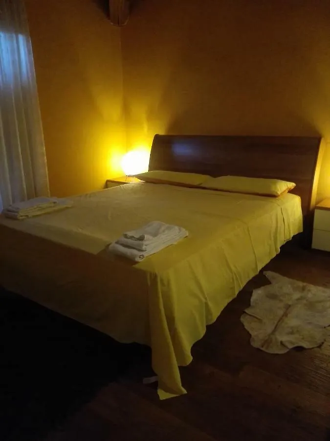 B&B Villa Claudia Ponte Tresa Bed & Breakfast Lavena Ponte Tresa